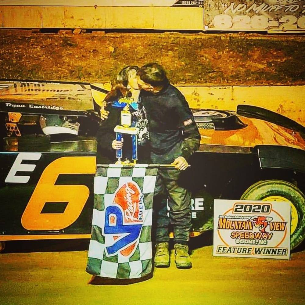 Meet your Posher, Khela